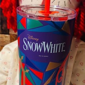 Disney Snow White Geometric Tumbler with Red Straw